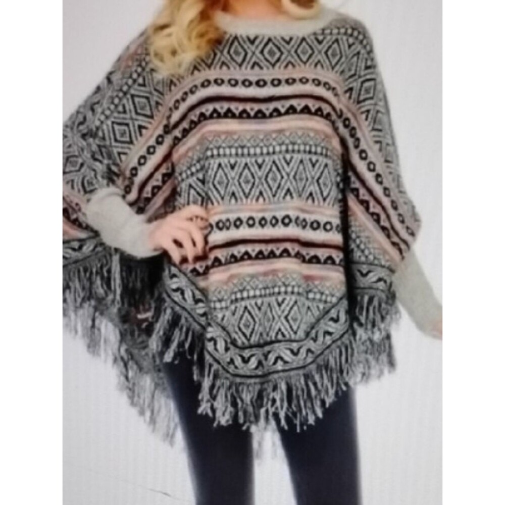 Aztec Western Diamond Fringed Sleeved Poncho